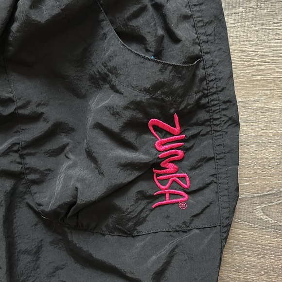 Zumba fitness joggers with pockets. - Picture 2 of 5